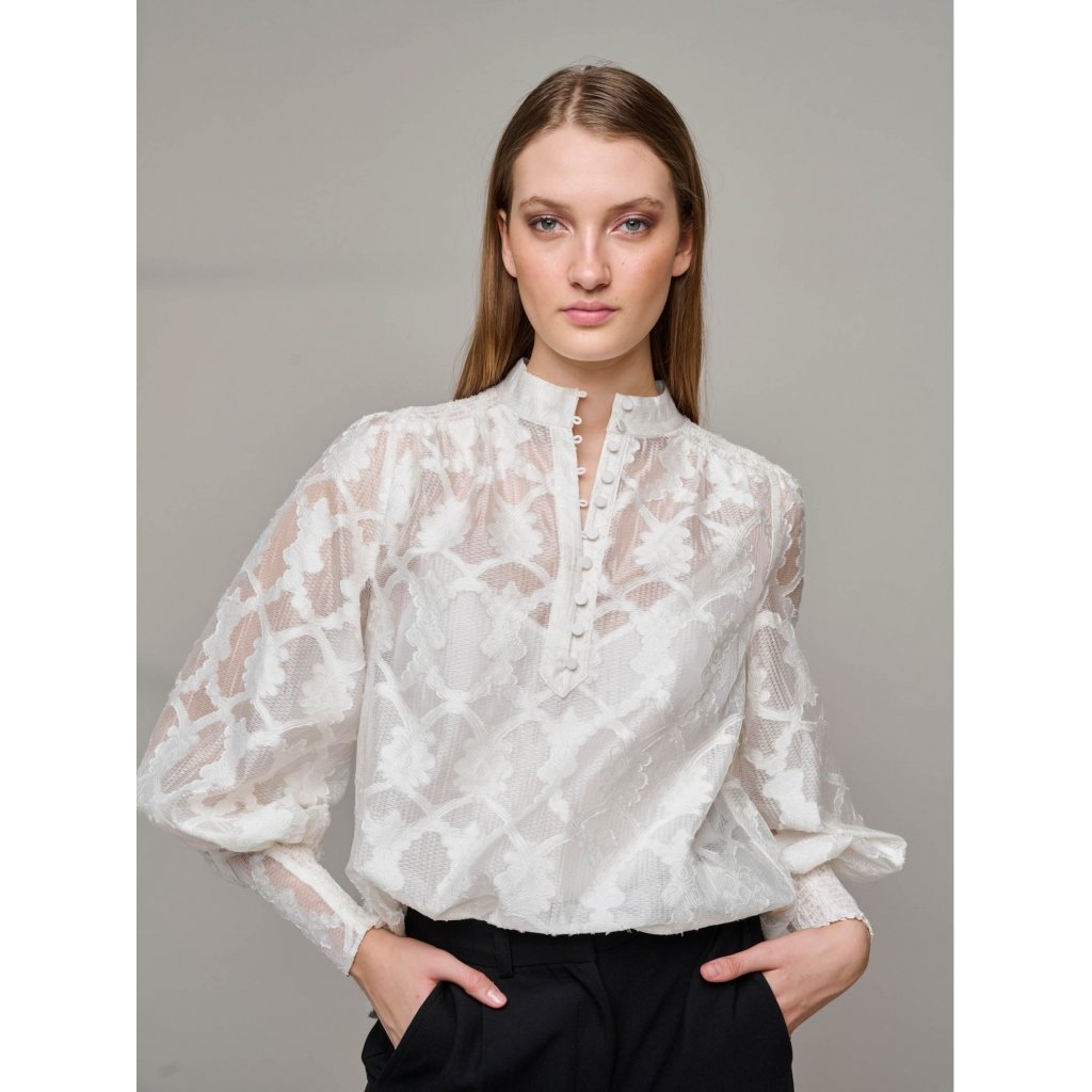 Begonia_Riverside_blouse-blouse-BBW2685-Snow_White-2_1080x